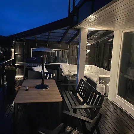 Prázdninový dům Waterfront House With Spectacular Ocean View Blomsterdalen